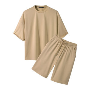 Conjunto de Verano de Camiseta y Pantalones Cortos para Hombre, 2 Piezas, con Logotipo Personalizado Impreso, Envío y Entrega Incluidos - Product Image 1