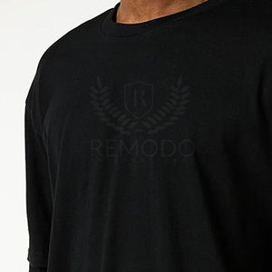 เสื้อยืดแขนยาวทรงหลวมสำหรับผู้ชาย ผ้าฝ้าย 100% ระบายอากาศได้ดี คอกลม สวมใส่สบาย ทรงปกติ พร้อมพิมพ์โลโก้ด้านหน้าตามสั่ง - Product Image 4