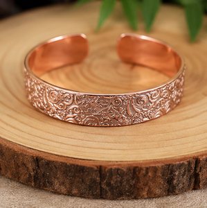กำไลข้อมือทองแดงแท้ลายนูนลายดอกไม้ งานฝีมือสุดหรูหราทันสมัยจาก Antique Creations - Product Image 4