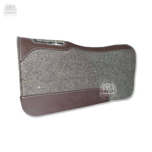 Vente en gros de tapis de selle en laine de feutre synthétique Western avec cuir pour équipement d'équitation avec logo personnalisé - Product Image 2