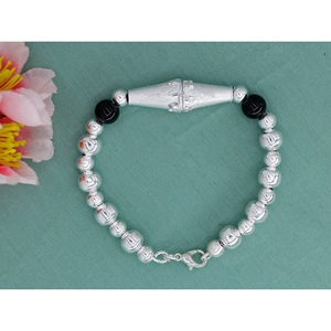 Bijoux Vente en Gros Bijoux Chine Cuivre Bracelet Femmes 14K Argent Plaqué Bijoux de Mode Bracelet Mode Elégant Bracelet de Luxe - Product Image 3