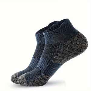 Chaussettes de sport en coton 100 % personnalisées pour hommes, style décontracté de haute qualité, pour le football, le baseball, la saison d'automne - Product Image 1