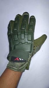 ถุงมือเพ้นท์บอลพร้อมอุปกรณ์ป้องกันนิ้วมือ ป้องกันแรงกระแทก ฝ่ามือระบายอากาศได้ดี ด้านหลังเป็นตาข่าย เหมาะสำหรับกิจกรรมกลางแจ้งและการฝึกเพ้นท์บอล - Product Image 4