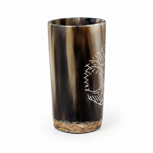 Verre artisanal en corne de buffle écologique |   Sculpture de bois de cerf représentant une scène forestière, motif de cerf gravé naturellement, artisanat naturel - Product Image 5