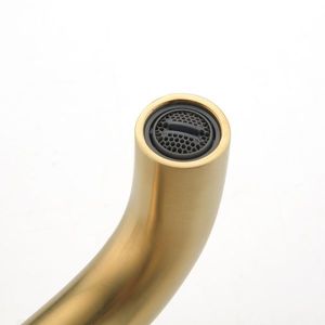 Rubinetto da Bagno a Parete Stile Antico, Elegante Rubinetto per Lavabo per Bagni Moderni - Product Image 4