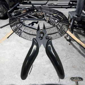 Pince coupante diagonale micro de 6 pouces en acier au carbone Lanceforce, à coupe affleurante, pour bijoutiers et fils souples, par Dentavex Corporation - Product Image 4