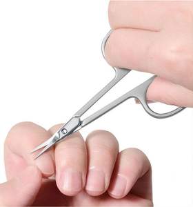 Ciseaux à cuticules en acier inoxydable, ciseaux courbes pour les ongles des doigts et des orteils, ciseaux de beauté pour la manucure avec étui de rangement - Product Image 6