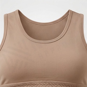 ชุดโยคะสำหรับผู้หญิง แฟชั่นคุณภาพสูง เสื้อผ้าออกกำลังกายรัดรูป ระบายอากาศได้ดี ชุดออกกำลังกายสำหรับยิม - Product Image 4