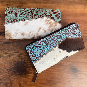 New Real Cowhide Fur Leather Carving Clutch Phone Case Stylish New Design Hot Selling Embossed Western Leather Women Wallets - Product Image 3