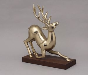 Haute qualité indien artisan plaqué or aluminium cerf Style scandinave nature morte artisanat métal alliage d'aluminium Sculpture - Product Image 1