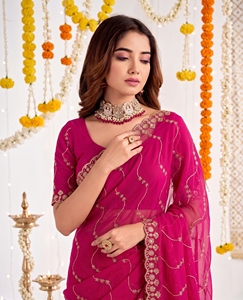Sari en soie rose AARA Fashion avec broderie dorée, tenue de mariage indienne traditionnelle pour femmes, protection solaire toutes saisons - Product Image 4