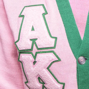 Cardigan en tricot blanc, rose et vert pour homme, col en V, logo brodé, pull pour homme, style automne, logo personnalisé sur le devant - Product Image 4
