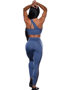 Women's Yoga 2-Piece Set Budget-Friendly Polyester Anti-Bacterial Seamless Sportswear for Exercise Running Fitness Gym Daily - Product Image 4