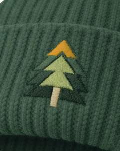 Gorro de Punto Acrílico Personalizado con Logo de Árbol Bordado, Color Verde, Cálido para Invierno, Suave, Fabricante OEM, Unisex - Product Image 5