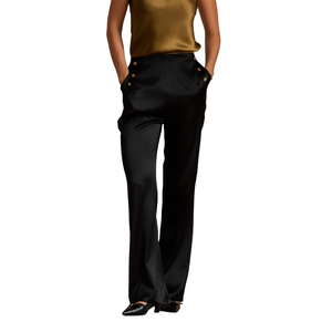 Pantalons imprimés pour femmes avec une silhouette large et tendance et un imprimé à la mode - Product Image 2