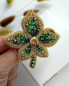 Broche de luxe brodée florale et perlée, épinglette décorative brodée à la main avec perles de qualité supérieure, accessoire de mode élégant pour femme - Product Image 4
