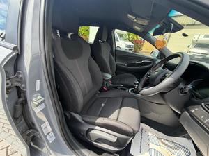 Hyundai I30 1.5 T-GDI MHEV N LINE EURO 6 (S/S) 5DR OEM DIY Steel, Modelo 2022, Como Nuevo - Product Image 2