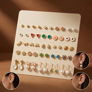 Juego de 25 Pares de Aretes de Mariposa - Aretes de Moda Antideslustre para Mujeres y Niñas - Product Image 3