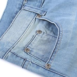 Jeans de Mezclilla Casuales para Hombre, Corte Recto, Cintura Media, Lavado Medio - Product Image 6