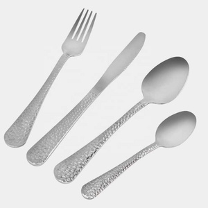 Ensemble de couverts en acier inoxydable plaqué argent avec un design moderne unique, manche épais en céramique de haute qualité, couverts exceptionnels - Product Image 2