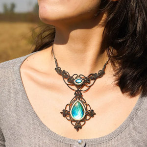 Collier ras du cou classique fait main en alliage de zinc et perles Akoya, avec macramé noir, style gothique, réglable, bijou de guérison - Product Image 4