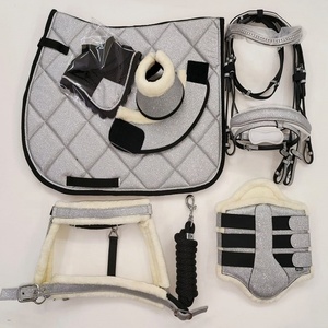 Tapis de selle tout usage gris matelassé en polyester avec doublure en polaire pour équipement d'équitation - Product Image 4