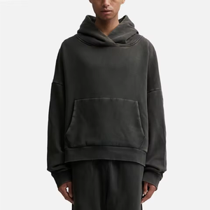 Sweat à capuche noir délavé personnalisé pour homme, coupe ample et oversize, épaules tombantes, poche kangourou, style vintage décontracté - Product Image 5
