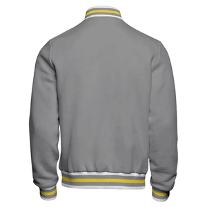 เสื้อแจ็คเก็ตวาร์ซิตี้สีเทาอ่อนสำหรับผู้ชาย พร้อมแถบสีเหลืองที่ปกเสื้อ กระดุมแป๊กด้านหน้า ทรงปกติ สวมใส่สบาย สไตล์ Letterman - Product Image 2