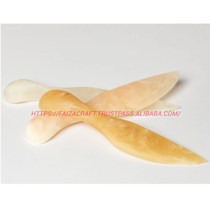 Couteau à fromage en résine marbrée, couteau en résine pastel, couteau de luxe fait main, couteau à fromage en résine, couteaux aspect marbre - Product Image 5
