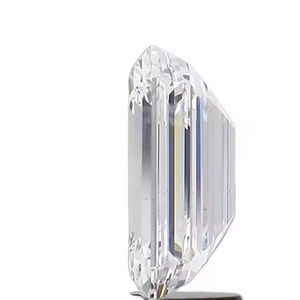 เพชรทรงสี่เหลี่ยมเจียระไนแบบ Emerald Cut ระดับความสะอาด VVS1 สี E เพชรเพาะเลี้ยงในห้องปฏิบัติการ รูปทรงสี่เหลี่ยมแบบ Step Hybrid ให้ประกายไฟสูงสุด - Product Image 4