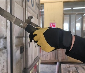 Gants de mécanicien de dernière conception avec manchette de sécurité, antidérapants, en nitrile, résistants aux produits chimiques, imperméables, épaisseur 10GA, fabriqués sur mesure - Product Image 2