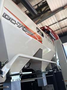 Cosechadora de Alto Rendimiento KUBOTA DC70 PRO de 70HP, Sistema de Cojinetes de Caja de Cambios Duradero, Máquina Agrícola Diésel - Product Image 4