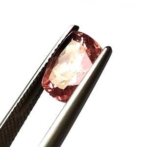 Turmalina Roja Rosada Natural de Zambia, Corte Cojín Suelto, 3.25 Quilates, 7x10x6.2mm, Gema Fina Transparente - Product Image 3