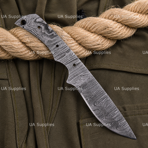 Cuchillo de caza y camping UA Supplies de grado industrial con hoja en bruto de acero de Damasco tipo Drop Point y mango de acero de Damasco - Product Image 5
