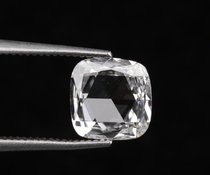 เพชร OM GEMS รับรองโดย IGI รูปทรงโรสคัท คุณภาพ VVS-VS สี E,F เพชรปลูกในห้องปฏิบัติการ 100% ไม่มีสี สำหรับทำเครื่องประดับ - Product Image 1