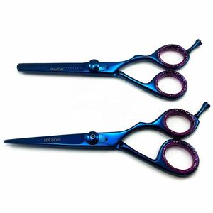 Tijeras Profesionales de Acero Inoxidable para Adelgazar el Cabello, 6 Pulgadas, para Barbería y Salón, con Logotipo Personalizado - Product Image 4