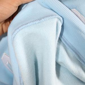 Sudadera SHARKS SKY BLUE con cuello alto, 100% algodón, con apliques bordados, cuello ancho, hilos finos - Product Image 5