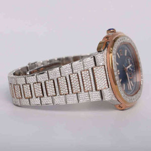Montre-bracelet pour homme entièrement sertie de diamants Moissanite, fabriquée en acier inoxydable avec une clarté VVS améliorée - Product Image 3