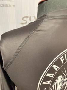 เสื้อรัดกล้ามเนื้อแบบสั่งทำขายดี ผลิตจากโรงงาน สำหรับผู้ชาย ใส่ได้ทุกฤดู ระบายอากาศได้ดี แขนยาว ผลิตจากผ้าสแปนเด็กซ์/โพลีเอสเตอร์ - Product Image 3