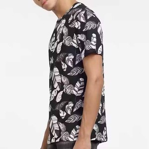 เสื้อยืดคอกลมแขนสั้นลายใบไม้สีขาวดำสำหรับผู้ชาย ทรงปกติ ผ้าเจอร์ซีย์พิมพ์ลาย ผ้าฝ้าย - Product Image 2