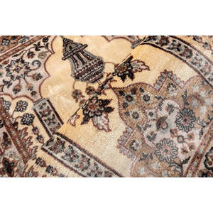 Elegante Alfombra de Oración Floral Beige Persa, Alfombra Islámica de Lujo para Mezquita, Sajjadah Musulmán, Tapete Decorativo para Adoración - Product Image 1