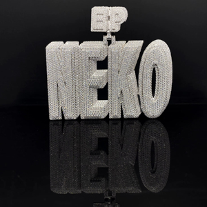 Colgante Personalizado de Botón de Reproducción con Diamantes de Imitación, Chapado en Oro Rosa, para Hombre, Estilo Hip Hop - Product Image 1