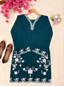 ยกระดับความงามของตู้เสื้อผ้าของคุณด้วยชุดเซ็ต 2 ชิ้นรุ่นใหม่ล่าสุดนี้ - Product Image 4