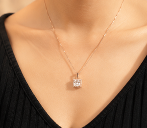 Collier pendentif élégant en argent sterling 925 plaqué or rose avec halo de zircone cubique taille princesse pour femme, tendance et idéal pour les fiançailles - Product Image 5