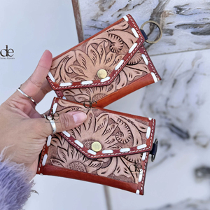 Porte-monnaie en cuir sculpté usiné à la main pour femmes élégant pochette portefeuille sac à main petite pochette en cuir véritable unisexe - Product Image 1