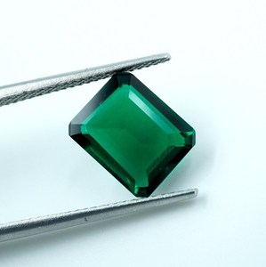 Esmeralda Verde de Rajastán Cultivada en Laboratorio, Corte Cojín, 10x8x4mm, 2.50 Quilates, con Juego de Color/Fuego, para Joyería - Product Image 3