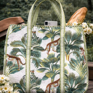 Bolsos Tote para Mujer con Estampado Artesanal, Bolsos de Mano Casuales para la Playa, Bolsos de Mano Tradicionales Étnicos Indios, Hermosos Bolsos de Mano de Lujo - Product Image 1