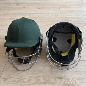 Casco de Cricket de Primera Calidad con Rejilla Metálica, Casco Deportivo Protector y Duradero para Adultos, Unisex - Product Image 1