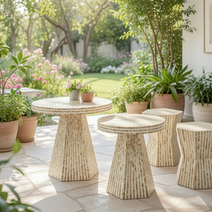 Mesa de Centro Redonda con Incrustaciones de Hueso y Diseño Floral, Mueble de Lujo con Madreperla y Base de Latón, Decoración para el Hogar - Product Image 1