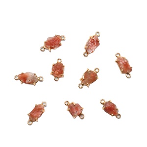 Connecteur de breloques en pierre de soleil brute faite à la main - Breloque en pierre précieuse naturelle à double attache en argent 925 pour bijoux - Product Image 1